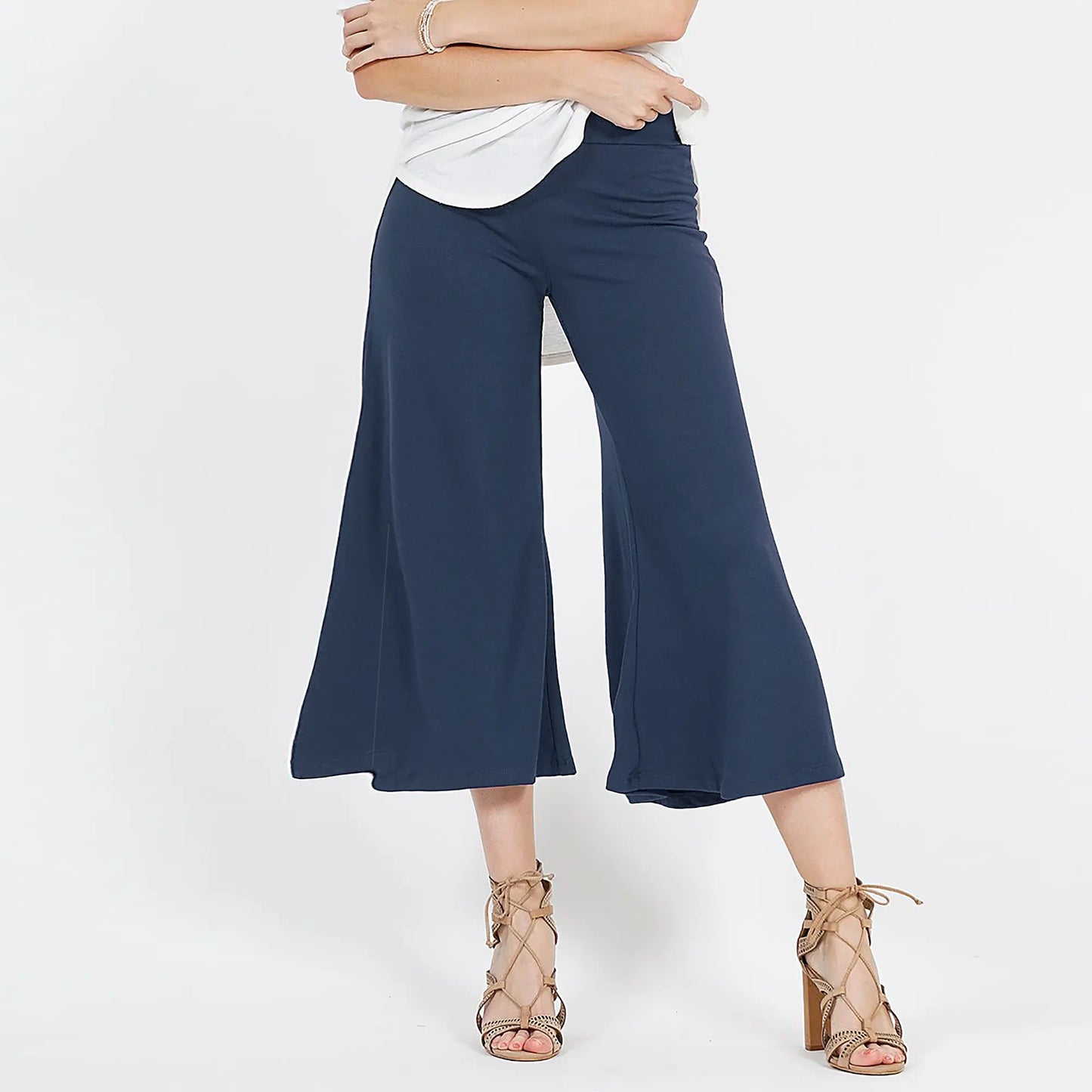 Junie Ultra-Soft 4-Way Stretch Pull on Gaucho